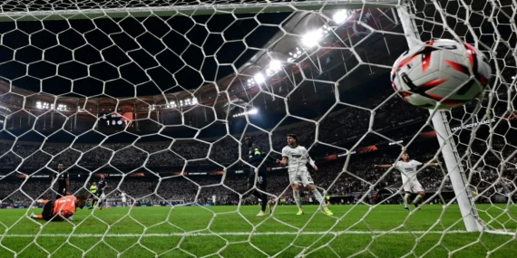Beşiktaş, Avrupa Liginde Olimpik Marsilya’ya sahayı dar etti: 4-1