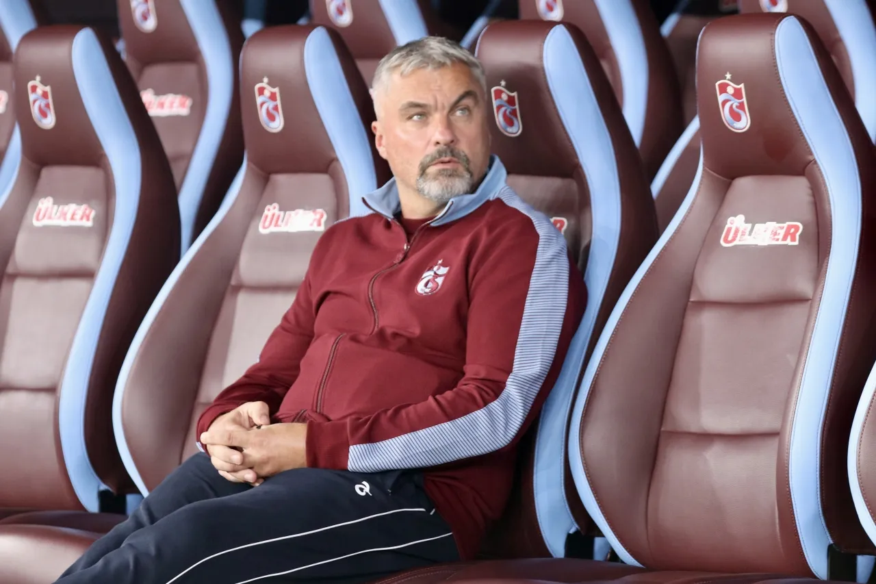 AA 20260919 42517278 42517256 TRABZONSPOR GALATASARAY MACINA DOGRU