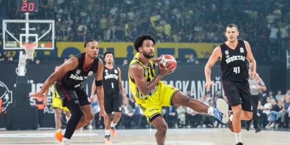 Basketbolda Erkekler Cumhurbaşkanlığı Kupası Beşiktaş’ı 72-59 yenen Fenerbahçe’nin