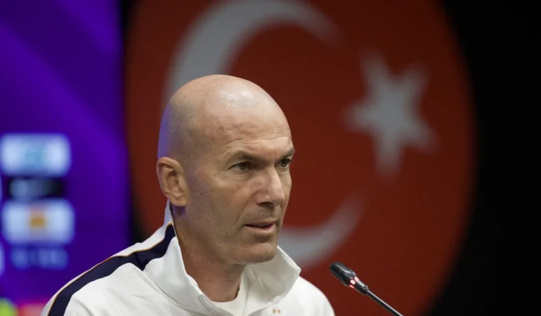 Fransa Teknik Direktörü Zidane: Türkiye hak ettiği yerde değil