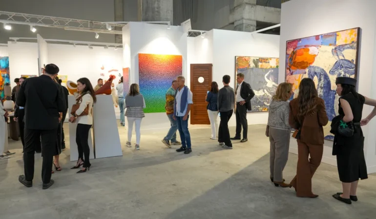 Contemporary İstanbul Sanatseveleri Tersane İstanbul’a davet ediyor