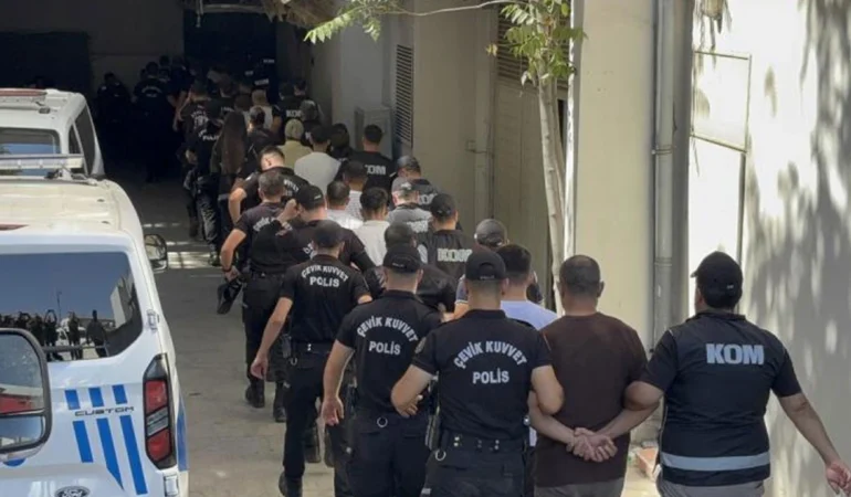 Gaziantep’te suç örgütüne büyük operasyon! 46 adrese baskın, 18 tutuklama