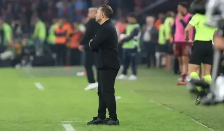Trabzonspor-Galatasaray maçında Okan Buruk kırmızı kart gördü