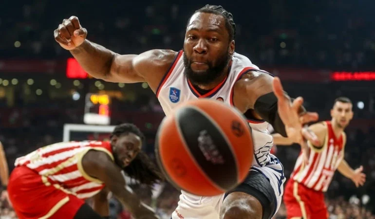 Anadolu Efes Belgrad’da kayıp! Kızılyıldız’a 77-72 yenildi