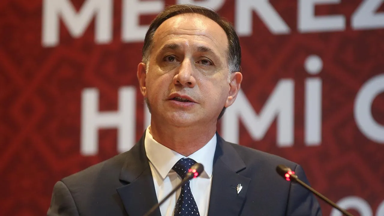 ferhat gundogdu aa 1786208
