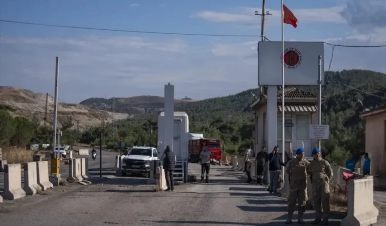 Manisa’da maden ocağında göçük faciası: 1 ölü, 2 işçi yaralı kurtarıldı