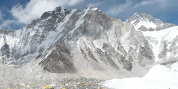Nepal’deki çığ faciasında ölü sayısı 15’e çıktı